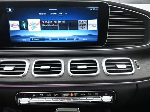 Used 2026 Mercedes-Benz GLS 450 4MATIC image 11