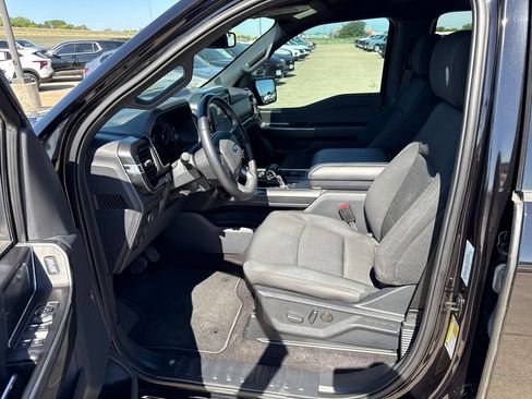 Used 2022 Ford F150 XLT w/ Equipment Group 302A High RWD image 20