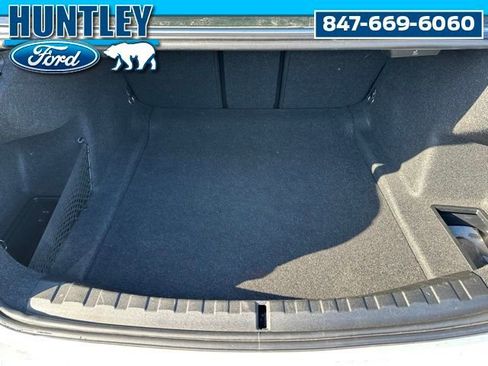 Used 2023 BMW 330i xDrive 330i xDrive w/ M Sport Package image 11