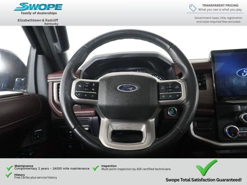 Used 2024 Ford Expedition Limited AWD/4WD image 17