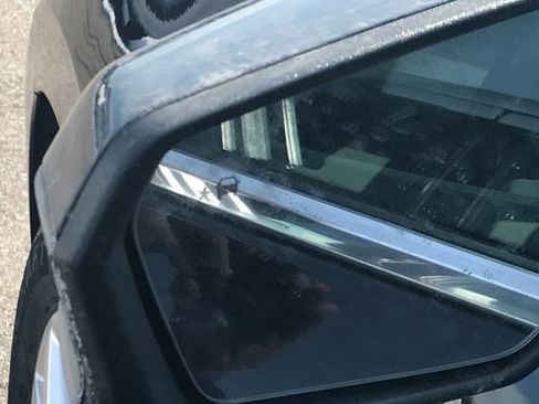 Used 2020 Chevrolet Equinox LT image 8