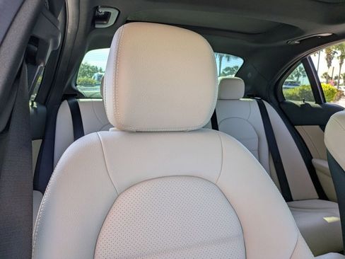 Used 2020 Mercedes-Benz C 300 4MATIC Sedan image 14