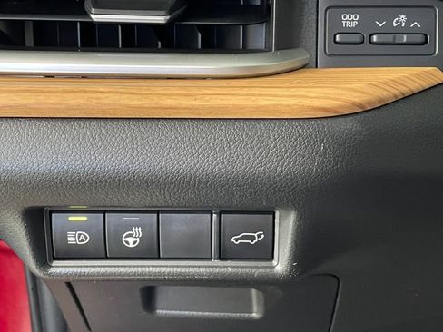 Used 2024 Toyota Grand Highlander FWD image 14