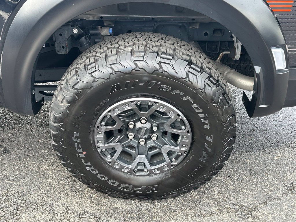 Used 2025 Ford F150 Raptor w/ Equipment Group 803A Raptor R AWD/4WD image 6