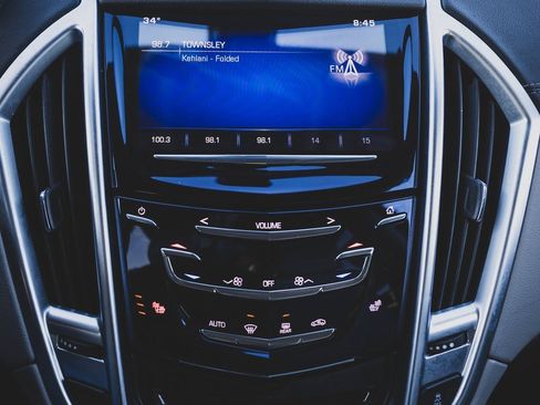 Used 2016 Cadillac SRX Luxury image 4