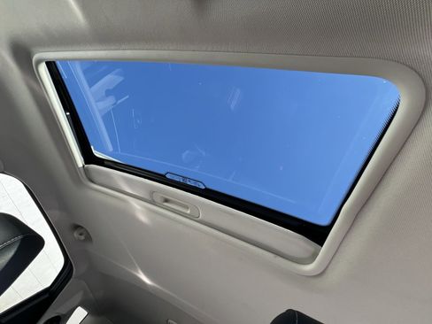 Certified 2021 Ford EcoSport Titanium image 32