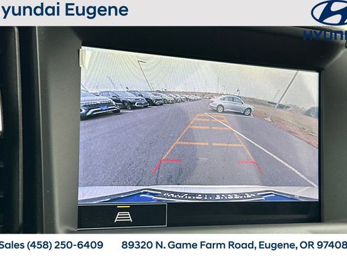 Used 2022 GMC Terrain SLT image 27