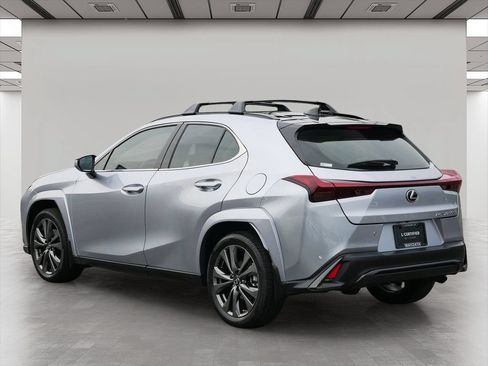 Certified 2024 Lexus UX 250h F Sport AWD/4WD image 4