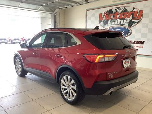 Used 2021 Ford Escape Titanium w/ Titanium Elite Package AWD/4WD image 9