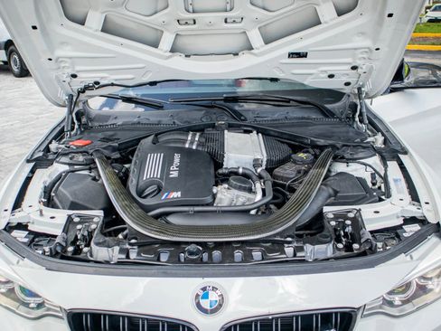 Used 2015 BMW M4 Coupe RWD image 33