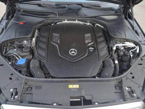Used 2018 Mercedes-Benz S 560 Sedan image 52
