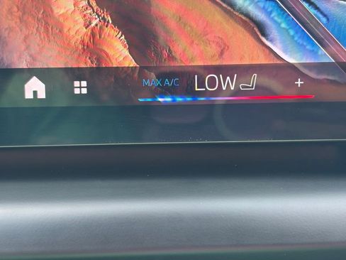 Used 2025 BMW 228i xDrive AWD/4WD image 27