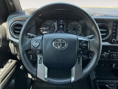 Used 2023 Toyota Tacoma TRD Off-Road w/ Advanced Technology Package AWD/4WD image 13