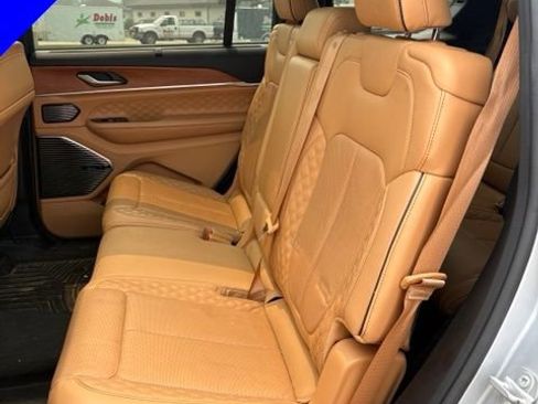 Used 2021 Jeep Grand Cherokee L Summit AWD/4WD image 28