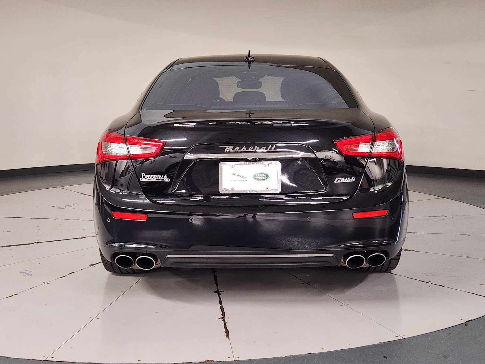 Used 2017 Maserati Ghibli RWD image 10