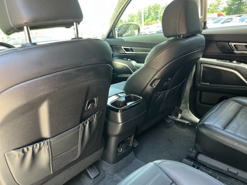 Used 2025 Kia Telluride SX Prestige AWD/4WD image 21