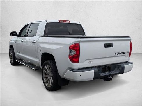 Used 2018 Toyota Tundra Limited w/ Limited Premium Package RWD image 8