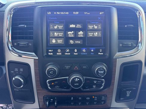 Used 2018 RAM 2500 Laramie AWD/4WD image 34