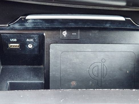 Used 2019 Genesis G80 3.3T Sport image 25