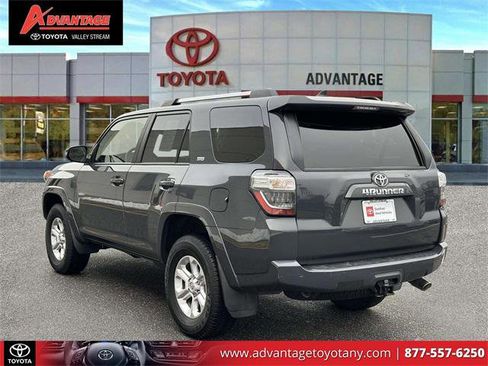 Certified 2024 Toyota 4Runner SR5 Premium image 10