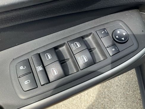 Used 2021 Jeep Cherokee Latitude Lux 80th Anniv w/ Quick Order Package 26U 80TH image 18