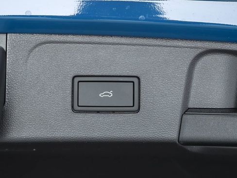 New 2026 Volkswagen Atlas SE image 30