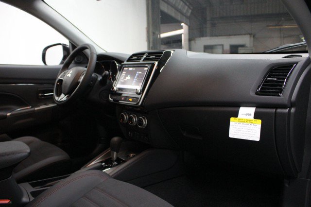 New 2026 Mitsubishi Outlander Sport SE AWD/4WD image 17