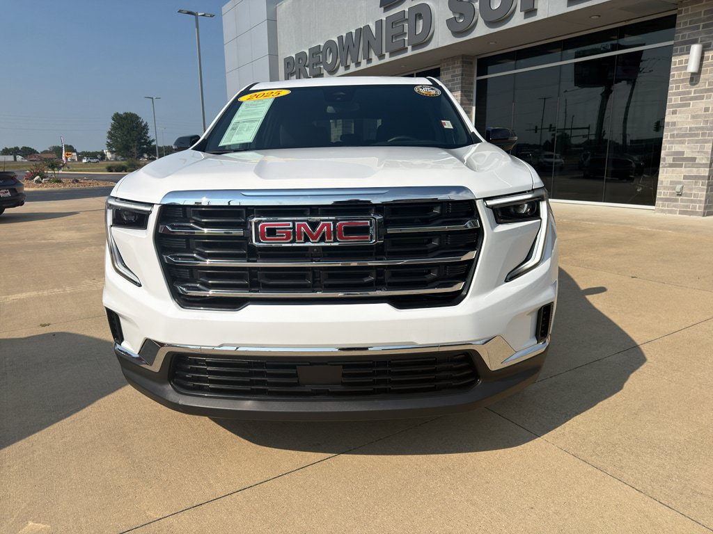 Used 2025 GMC Acadia Elevation FWD image 11