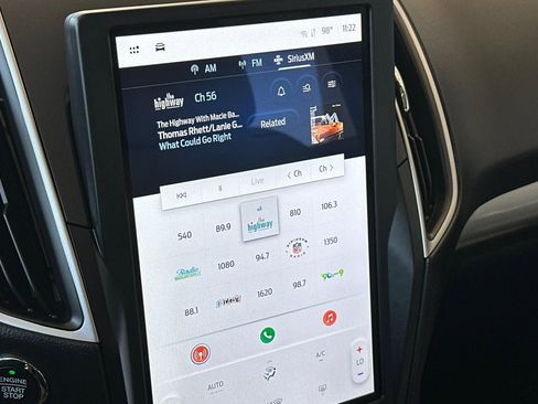 Used 2024 Ford Edge SE image 18