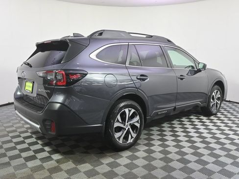 Used 2022 Subaru Outback Limited w/ Popular Package #2 AWD/4WD image 7
