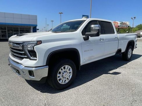 New 2026 Chevrolet Silverado 2500 LTZ AWD/4WD image 6