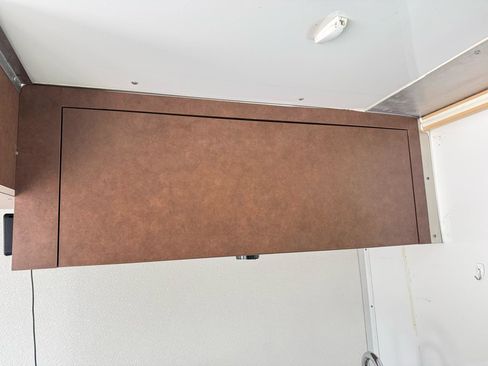 Used 2008 Chevrolet Express 3500 w/ Chrome Appearance Package image 25