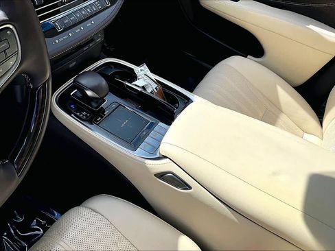 Used 2018 Lexus LS 500 w/ Interior Upgrade Package image 15