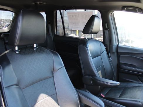 Used 2020 Honda Passport Touring image 19