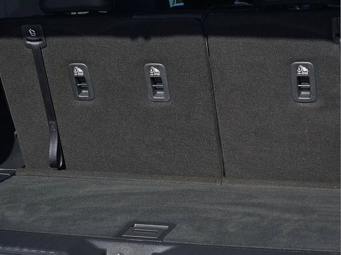 Used 2024 Honda Pilot EX-L image 9