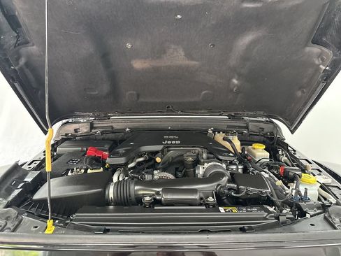 Used 2019 Jeep Wrangler Rubicon AWD/4WD image 27