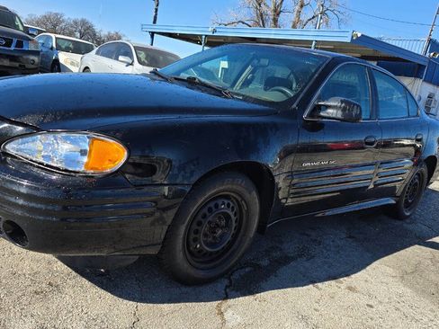 Used 2000 Pontiac Grand Am SE image 1