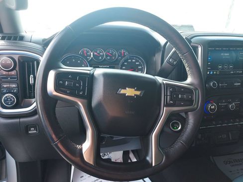 Used 2021 Chevrolet Silverado 2500 LT w/ Convenience Package AWD/4WD image 15