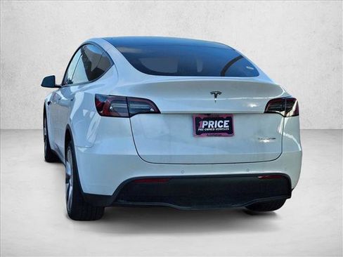 Used 2021 Tesla Model Y Long Range AWD/4WD image 8