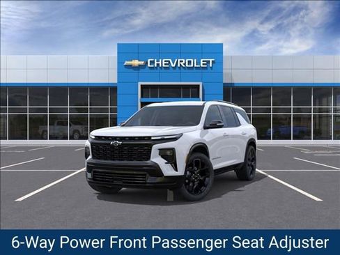 New 2026 Chevrolet Traverse RS image 9