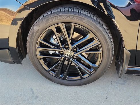 Used 2025 Toyota Camry XSE image 7