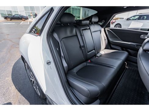 Used 2025 Hyundai Ioniq 6 SEL AWD/4WD image 24