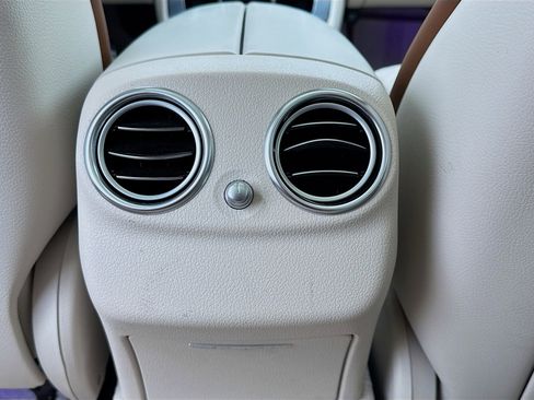 Used 2019 Mercedes-Benz E 450 4MATIC Wagon image 17