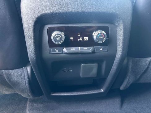 Used 2025 GMC Acadia Denali w/ LPO, Floor Liner Package AWD/4WD image 24