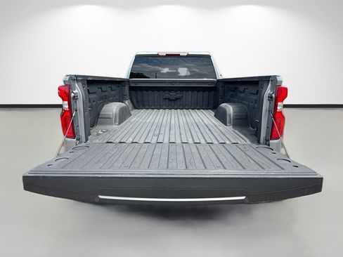 Used 2023 Chevrolet Silverado 1500 RST AWD/4WD image 12