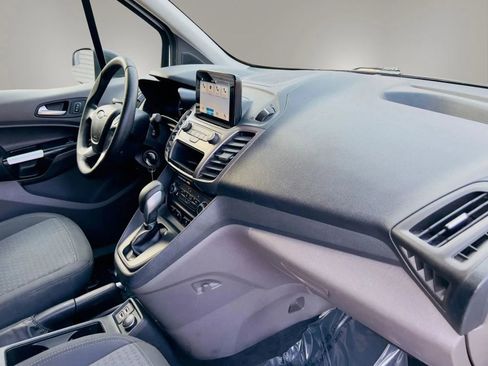 Used 2020 Ford Transit Connect XLT FWD image 10