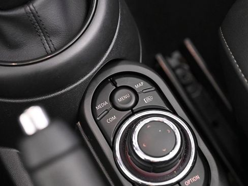 Used 2023 MINI Cooper S image 22