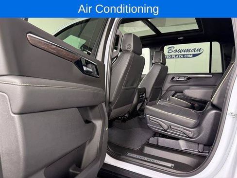 New 2026 Chevrolet Suburban Premier w/ Sun And Tow Package AWD/4WD image 12