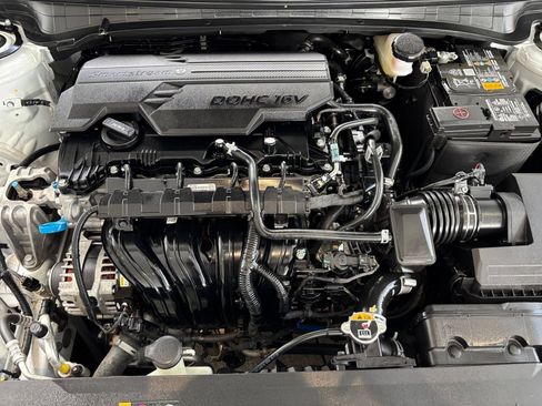 Used 2025 Kia K4 FWD image 33