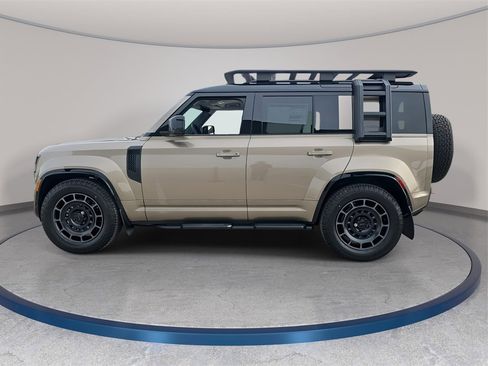 New 2026 Land Rover Defender 110 OCTA image 8